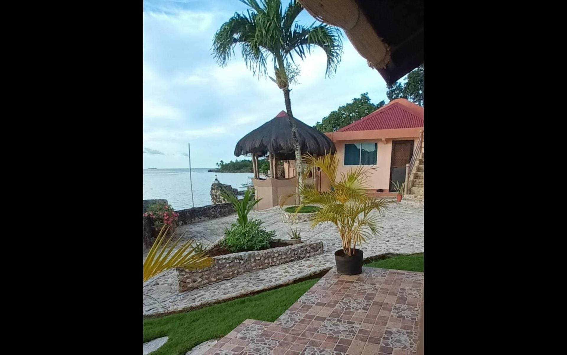 Sunset Vista Sea Front Guest House Union  Exteriör bild
